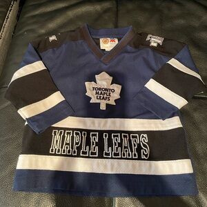 2T Toronto Maple Leafs Jersey